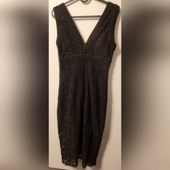 Bardot black lace sheath dress, size XS - Picture 4 of 5